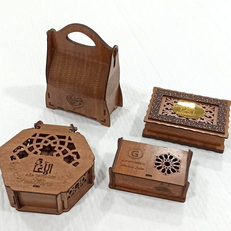 wooden box صندوق خشب